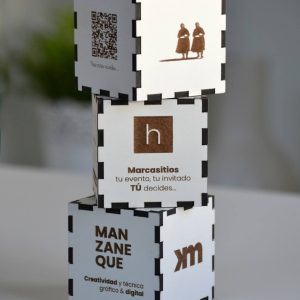 qr-grabado-en-DM-laminado-blanco-3