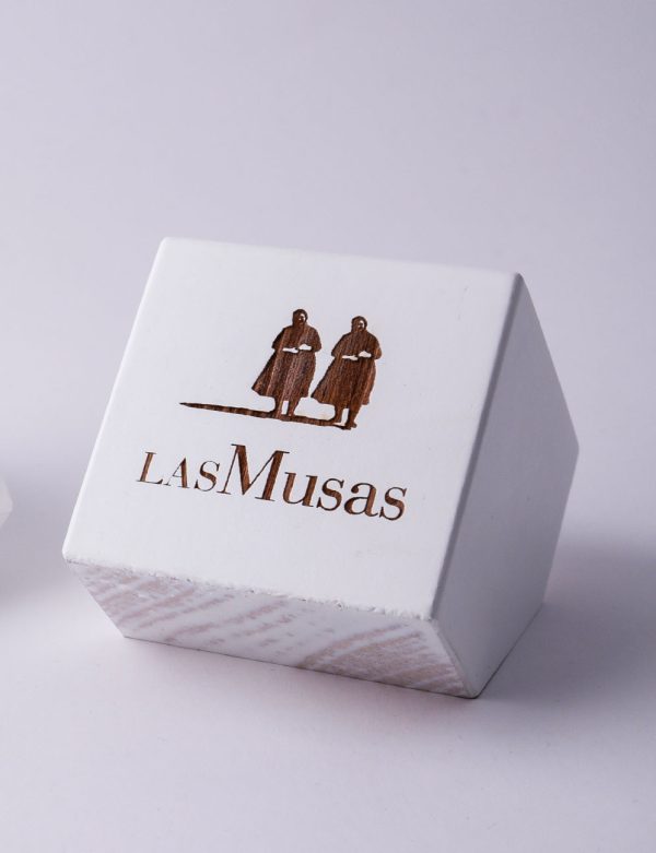 qr-grabado-en-madera-de-haya-blanco-1