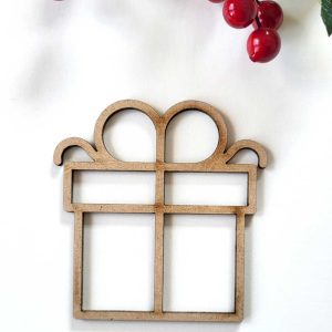 adorno-navidad-de-madera-forma-regalo-4