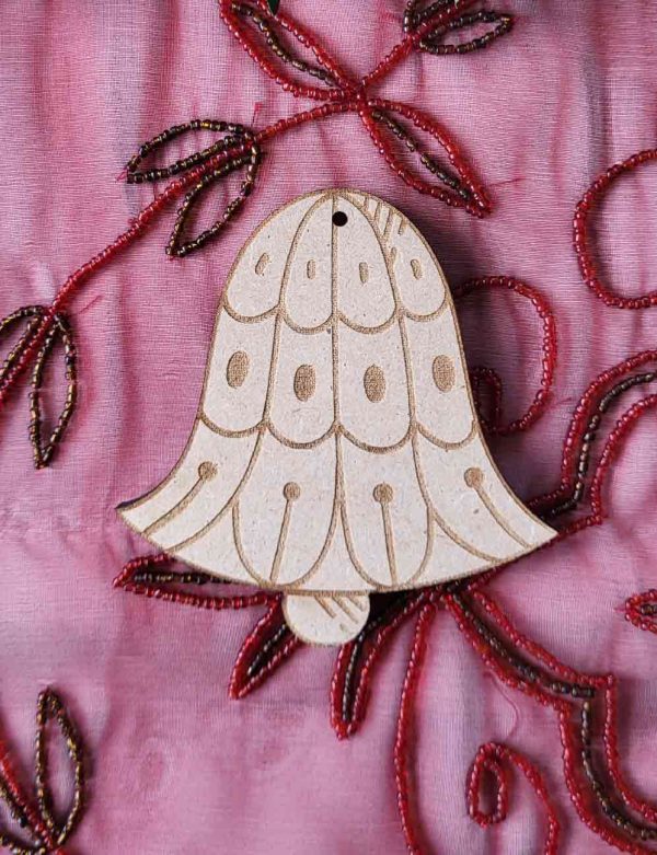 adorno-navidad-de-madera-vintage-forma-campana-1