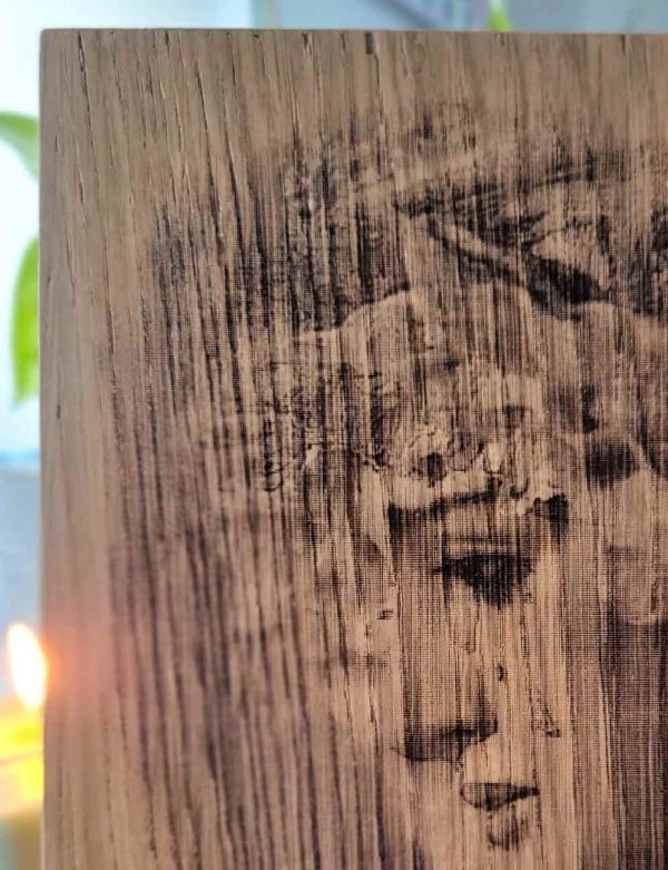 grabado-de-foto-en-madera-tallas-1