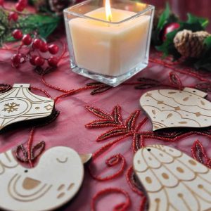 pack-4-adornos-navidad-colgantes-en-madera-vintage-1