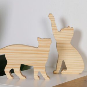 figura-de-gato-en-madera-1