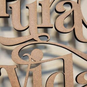 frases-decorativas-en-madera-3