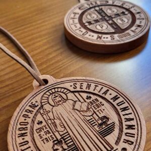 medalla-de-madera-de-san-benito-1