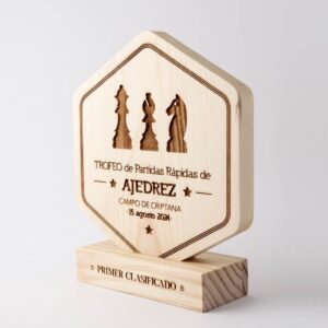 trofeo-de-madera-basico-1