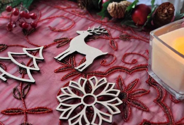 adornos de navidad de madera para regalar en un cumpleaños