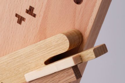 trofeo de madera personalizado como regalo orginal de cumpleaños
