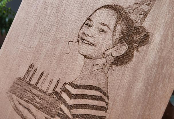 grabado de foto de madera, regalos de madera para cumpleaños