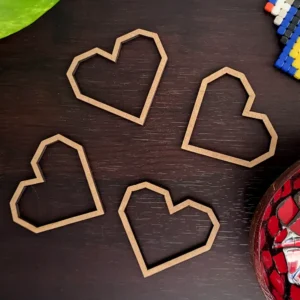 corazones-colgantes-de-madera-estilo-geek-3