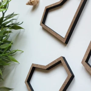 corazones-colgantes-de-madera-estilo-minimal-2