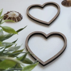 corazones-de-madera-colgantes-4
